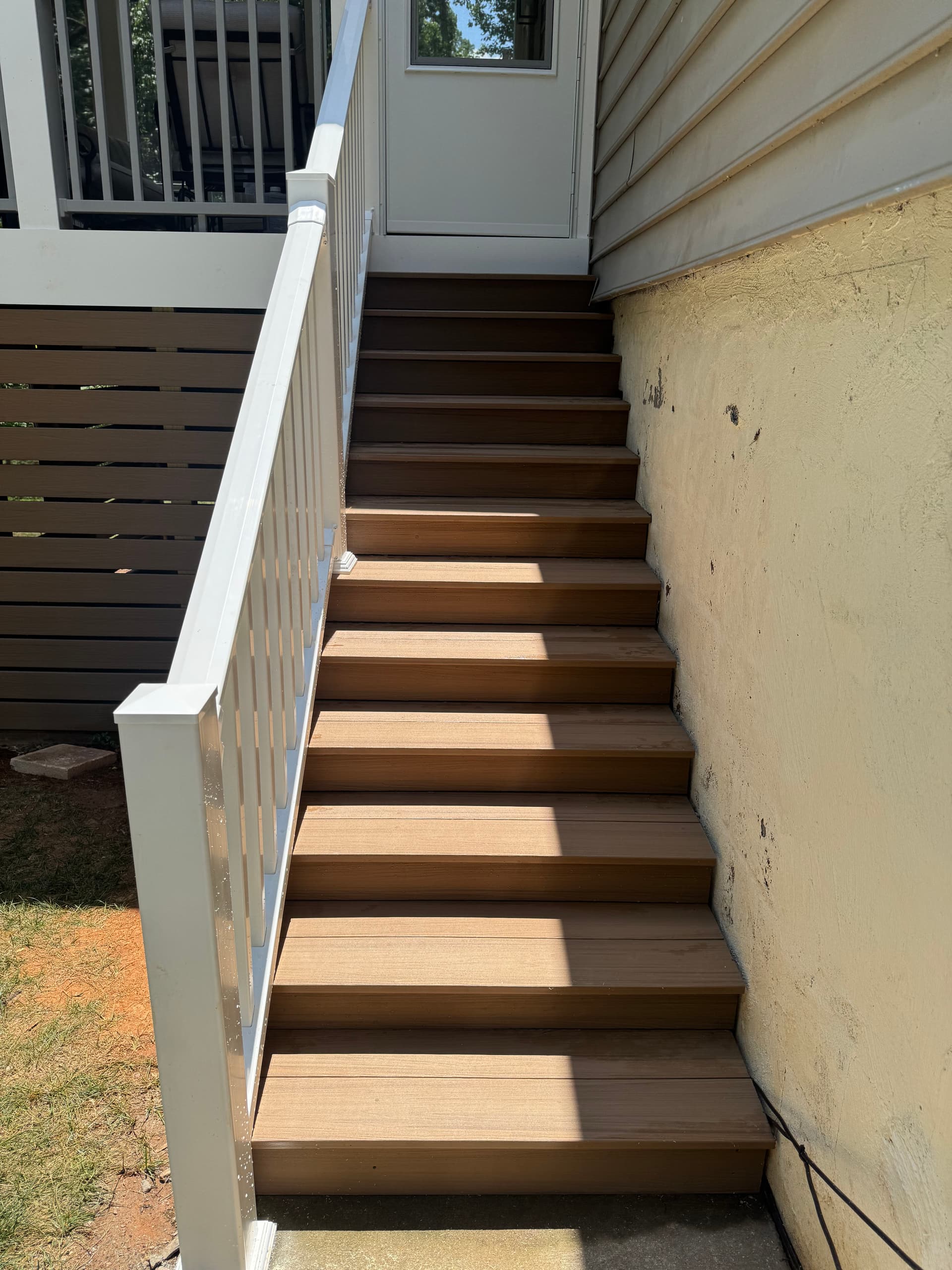 Gallery photos for Composite Deck and Screened Porch Build in Winston-Salem: Image #2